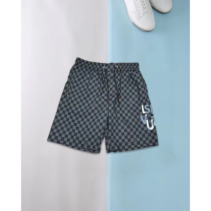 Louis Vuitton Short Pants For Men in 174279