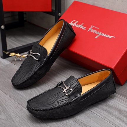 Ferragamo Dress Shoes For Men in 174328