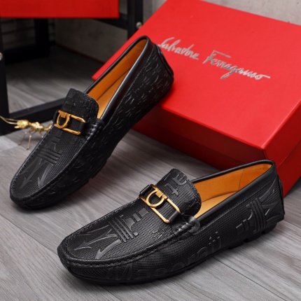 Ferragamo Dress Shoes For Men in 174329