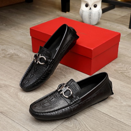 Ferragamo Dress Shoes For Men in 174344