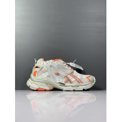 Balenciaga Triple Sneakers in 174423