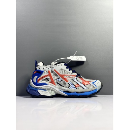 Balenciaga Triple Sneakers in 174430