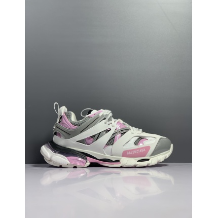 Balenciaga Triple Sneakers in 174449