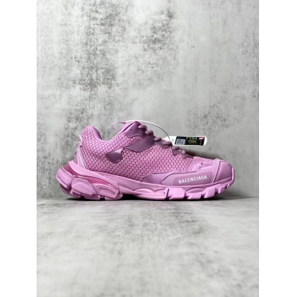 Balenciaga Triple Sneakers in 174455