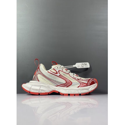 Balenciaga Triple Sneakers in 174460
