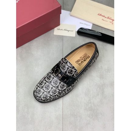 Ferragamo Dress Shoes For Men in 174760