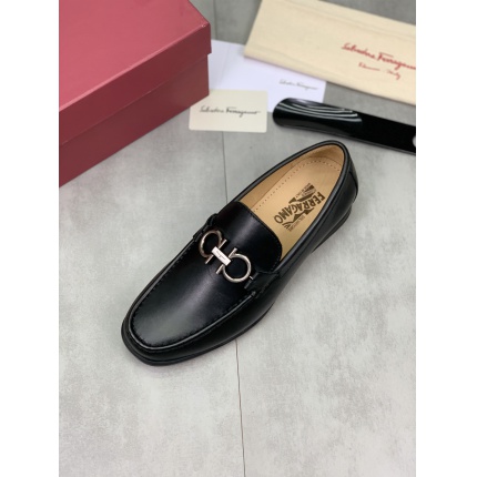 Ferragamo Dress Shoes For Men in 174764