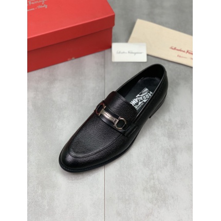 Ferragamo Dress Shoes For Men in 174777
