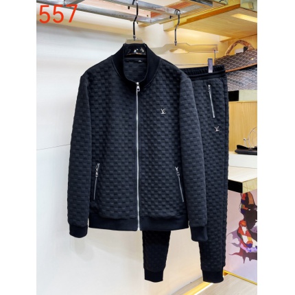 Louis Vuitton Tracksuits for Men in 174988