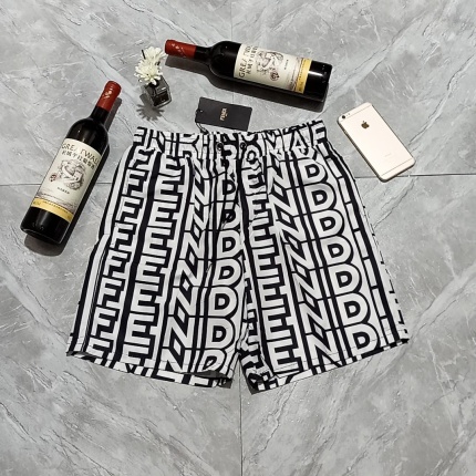 FENDI Short Pants For Men in 175105