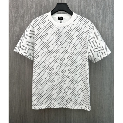 FENDI T-shirts for Men in 175325