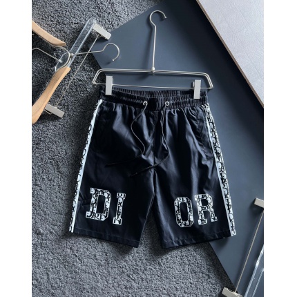Dior Short Pants For Men in 175434