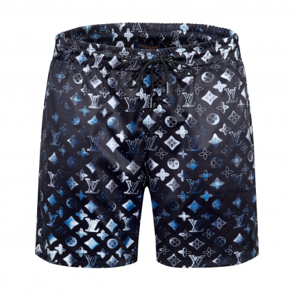 Louis Vuitton Short Pants For Men in 175587