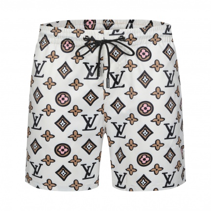Louis Vuitton Short Pants For Men in 175598