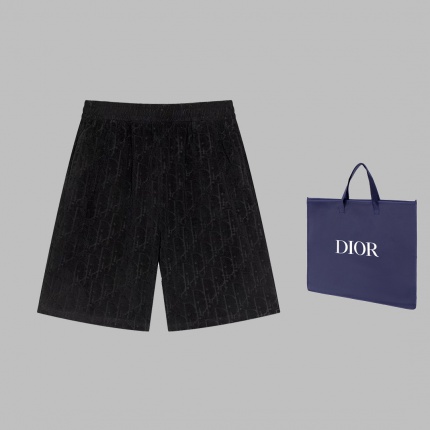 Dior Short Pants For Men in 176129
