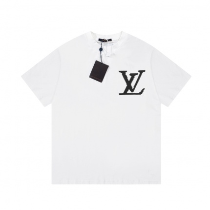 Louis Vuitton T-Shirts in 176186