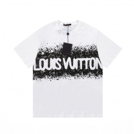 Louis Vuitton T-Shirts in 176199