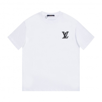 Louis Vuitton T-Shirts in 176204