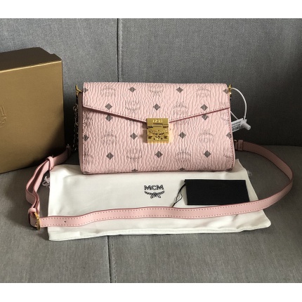 MCM aaa quality Handbags in 177009