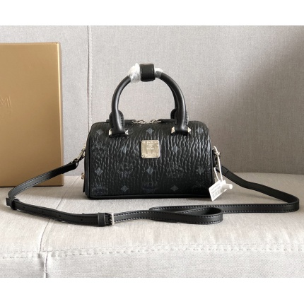 MCM aaa quality Handbags in 177011