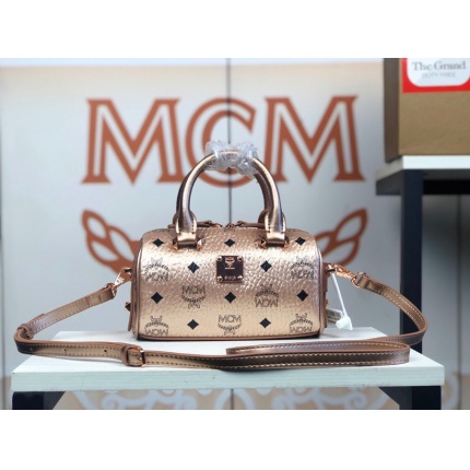 MCM aaa quality Handbags in 177014