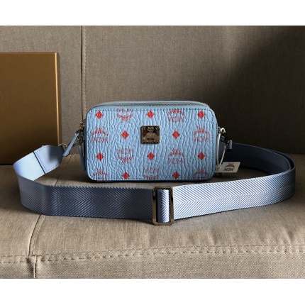 MCM aaa quality Handbags in 177064