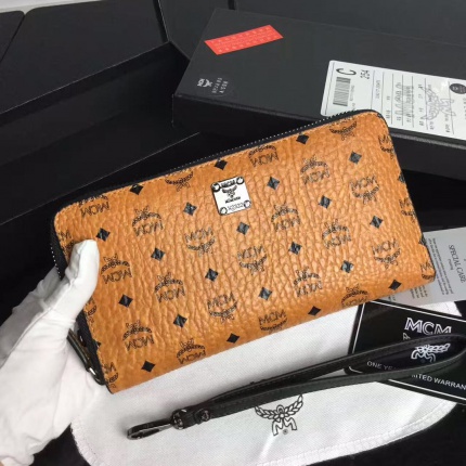 MCM Wallets in 177123