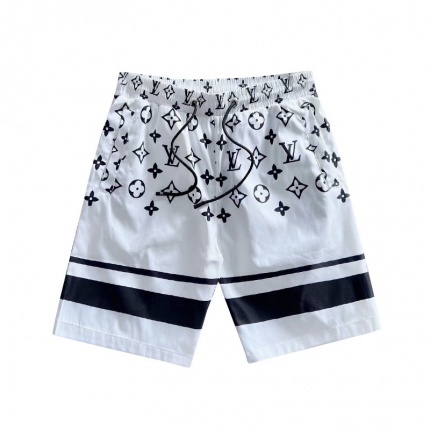 Louis Vuitton Short Pants For Men in 177136