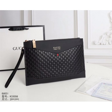 Gucci AAA quality Clutch in 177545