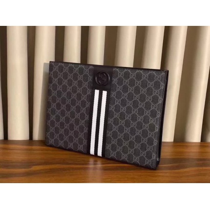 Gucci AAA quality Clutch in 177553