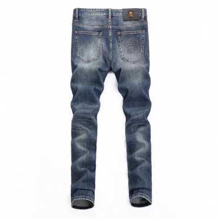 New Versace Jeans for Men 28-38 in 177583
