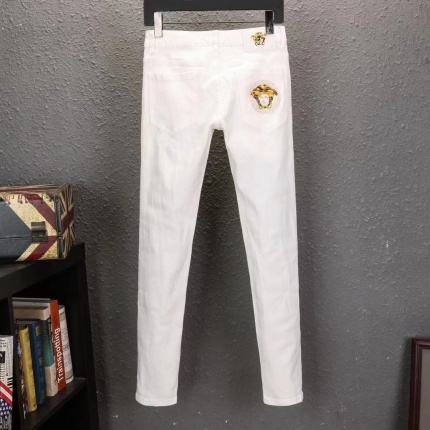 New Versace Jeans for Men 28-38 in 177589