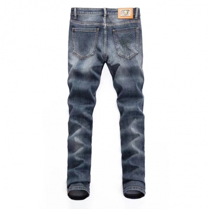 New Versace Jeans for Men 28-38 in 177596
