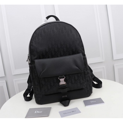 Dior AAA Quality Handbags in 177661