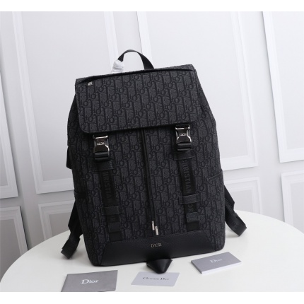 Dior AAA Quality Handbags in 177667