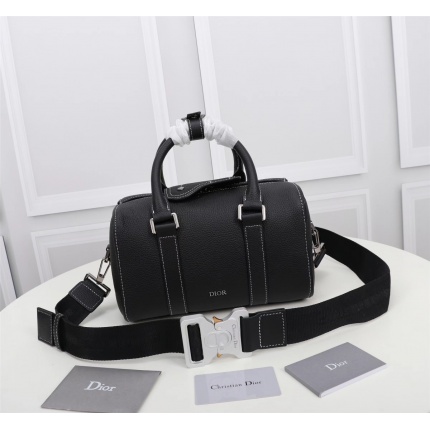 Dior AAA Quality Handbags in 177673