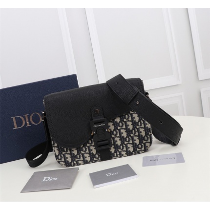 Dior AAA quality Bags For Men in 177684