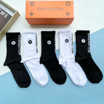 Louis Vuitton Socks in 177843