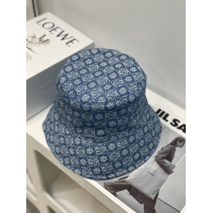 Loewe Hats in 177909