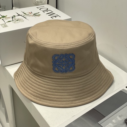 Loewe Hats in 177914