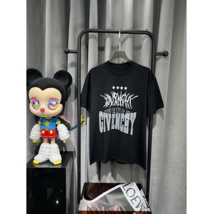 Givenchy T-Shirts for Men in 178347