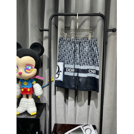 Dior Short Pants For Men in 178422