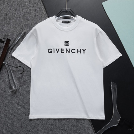 Givenchy T-Shirts for Men in 178469