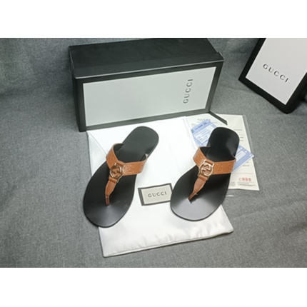 Gucci Slippers For Men in 178503