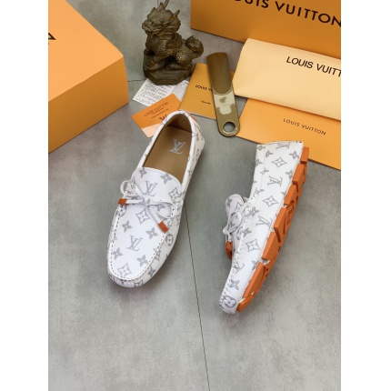 Louis Vuitton Leather Loafers For Men in 178653