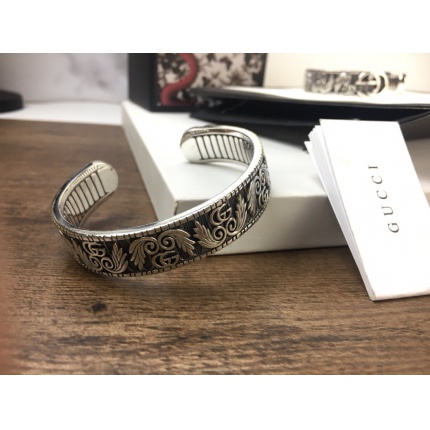 Gucci Bracelets in 178998