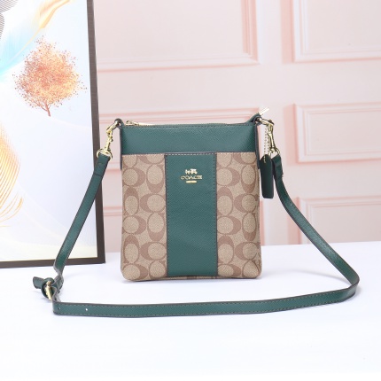Coach Cross Bags in 179150