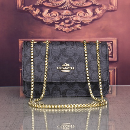 Coach Cross Bags in 179164