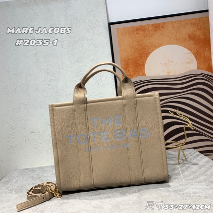 Marc Jacobs Bags in 179662