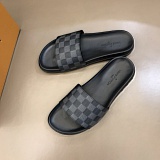 Louis Vuitton Slippers For Men in 167914